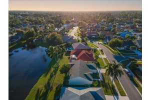 1216 Lake Breeze Dr, Wellington, FL 33414, Sold 03/11/22