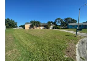 671 SW Old Briar Ave, Port St. Lucie, FL 34953, Sold 12/30/21