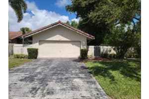 2205 NW 10th Pl, Delray Beach, FL 33445, Sold 03/18/22