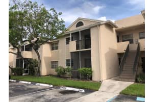720 Cypress Ln, Pompano Beach, FL 33064, Sold 12/28/21