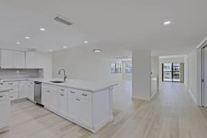 374 Golfview Rd, North Palm Beach, FL 33408, Sold 12/30/21