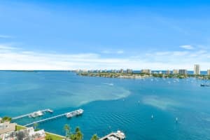 2650 Lake Shore Dr, Riviera Beach, FL 33404, Sold 02/07/22