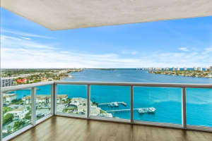 2650 Lake Shore Dr, Riviera Beach, FL 33404, Sold 02/07/22