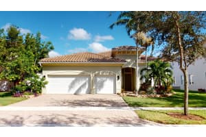 688 Cresta Cir, West Palm Beach, FL 33413, Sold 12/03/21