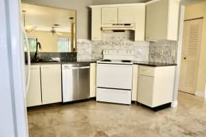 1405 Maplewood Dr, Greenacres, FL 33415, Sold 01/26/22