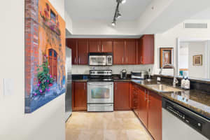 403 S Sapodilla Ave, West Palm Beach, FL 33401, Sold 12/30/21