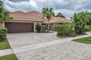 2692 NW 45th St, Boca Raton, FL 33434, Sold 03/02/22