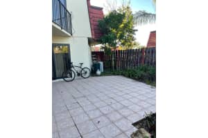 3917 Victoria Dr, West Palm Beach, FL 33406, Sold 12/09/21