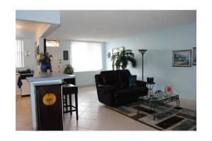 104 Paradise Harbour Blvd, North Palm Beach, FL 33408, Sold 02/07/22