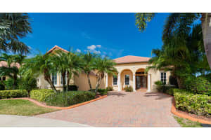 818 SW St Julien Ct, Port St. Lucie, FL 34986, Sold 02/15/22
