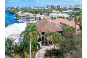 5312 Boca Marina Cir N, Boca Raton, FL 33487, Sold 12/15/21