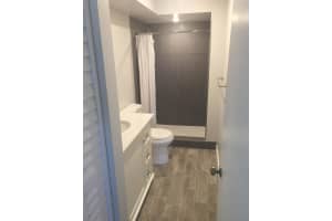 470 NW 20th St, Boca Raton, FL 33431, Sold 12/15/21