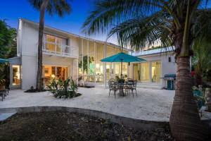 819 S Atlantic Dr, Lake Worth, FL 33462, Sold 03/15/22