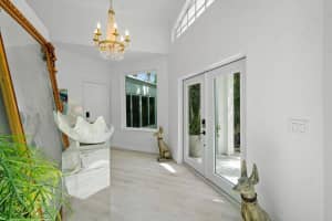 819 S Atlantic Dr, Lake Worth, FL 33462, Sold 03/15/22