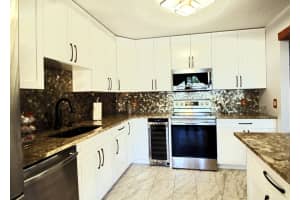 4061 SW Parkgate Blvd, Palm City, FL 34990, Sold 05/31/22