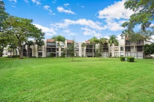 7650 W McNab Rd, Tamarac, FL 33321, Sold 12/23/21