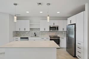 300 S Australian Ave, West Palm Beach, FL 33401, Sold 12/15/21
