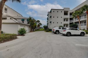 144 NE Edgewater Dr, Stuart, FL 34996, Sold 01/05/22