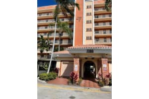 7380 S Oriole Blvd, Delray Beach, FL 33446, Sold 01/14/22