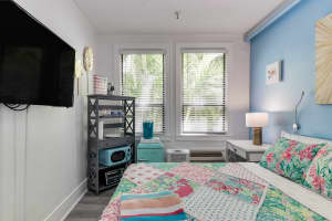 235 Sunrise Ave, Palm Beach, FL 33480, Sold 11/04/21