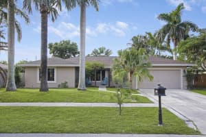 4334 Cedar Creek Rd, Boca Raton, FL 33487, Sold 12/21/21