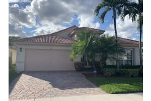 5677 Royal Club Dr, Boynton Beach, FL 33437, Sold 12/21/21