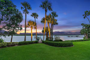 312 S Beach Rd, Hobe Sound, FL 33455, Sold 12/20/21