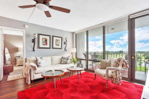 336 Golfview Rd, North Palm Beach, FL 33408, Sold 05/16/22