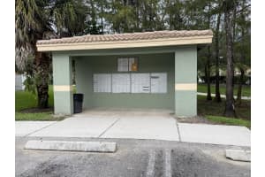 350 Crestwood Cir, Royal Palm Beach, FL 33411, Sold 01/18/22