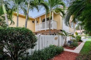 110 Seabreeze Cir, Jupiter, FL 33477, Sold 12/16/21