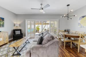 65 Laurel Oaks Cir, Jupiter, FL 33469, Sold 11/08/21