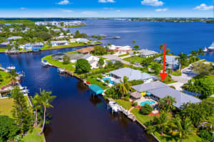 2146 SW Gull Harbor Ln, Palm City, FL 34990, Sold 12/03/21