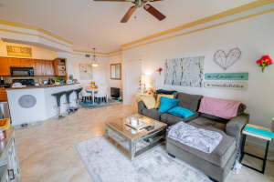 8106 Myrtlewood Cir W, Palm Beach Gardens, FL 33418, Sold 12/17/21