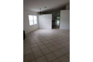 1019 Park Hill Dr, Haverhill, FL 33417, Sold 12/09/21