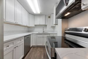 2800 N Flagler Dr, West Palm Beach, FL 33407, Sold 12/03/21