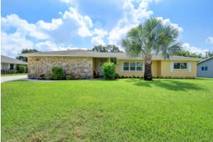 3212 Pebble Beach Dr, Lake Worth, FL 33467, Sold 12/16/21