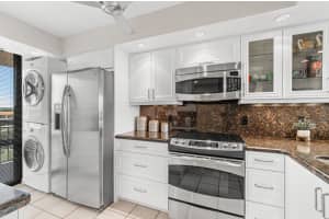 2707 N Ocean Blvd #704d, Boca Raton, FL 33431, Sold 01/28/22