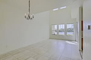 855 Marina Del Ray Ln, West Palm Beach, FL 33401, Sold 01/19/22