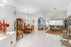 3904 Cypress Lake Dr, Lake Worth, FL 33467, Sold 12/27/21