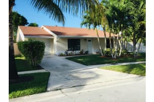 5833 Corson Pl, Lake Worth, FL 33463, Sold 12/23/21