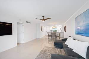 901 Gardenia Dr, Delray Beach, FL 33483, Sold 12/15/21