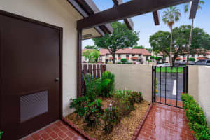 10804 Bahama Palm Way, Boynton Beach, FL 33437, Sold 12/14/21