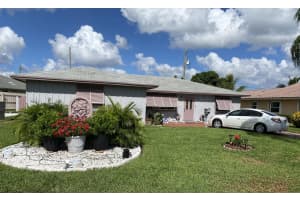1563 6th St, West Palm Beach, FL 33401, Sold 01/20/22