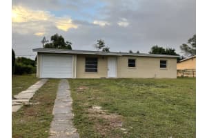 2444 3rd St SW, Vero Beach, FL 32962, Sold 12/30/21