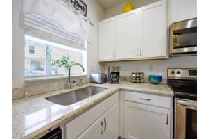 4035 NW 11th St, Lauderhill, FL 33313, Sold 02/18/22
