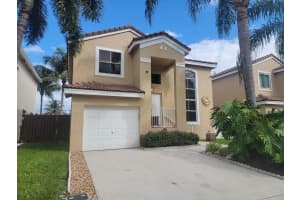 7473 Santa Monica Dr, Margate, FL 33063, Sold 12/15/21