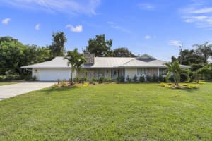 800 SE Elwood Ave, Port St. Lucie, FL 34983, Sold 12/17/21