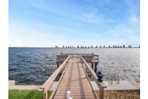 100 Doolen Ct, North Palm Beach, FL 33408, Sold 12/16/21