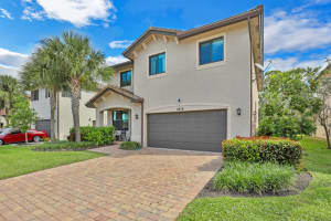 4816 Conifer Ct, Greenacres, FL 33463, Sold 12/20/21