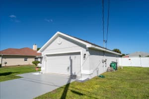 6451 NW Volucia Dr, Port St. Lucie, FL 34986, Sold 12/28/21